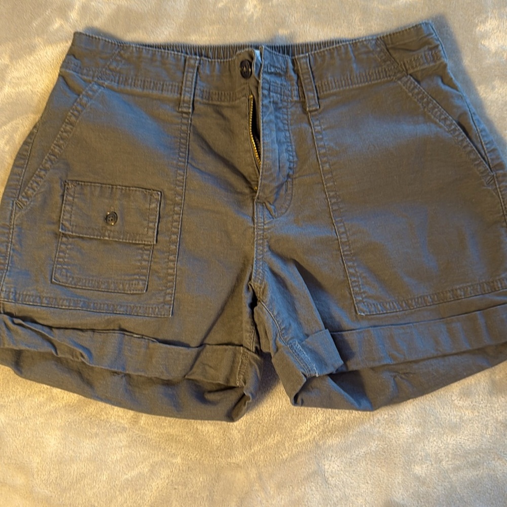 Woman’s Shorts